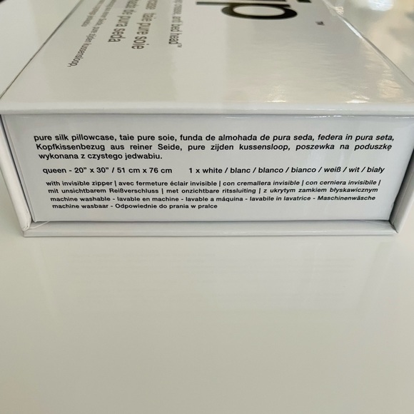 Slip Silk Queen Pillowcases (2) - Picture 7 of 8